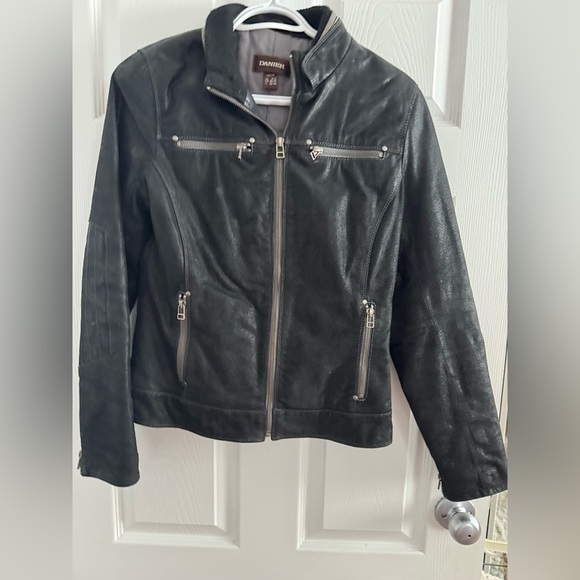 Danier Black Leather Jacket with Zipper Details - Picture 2 of 8